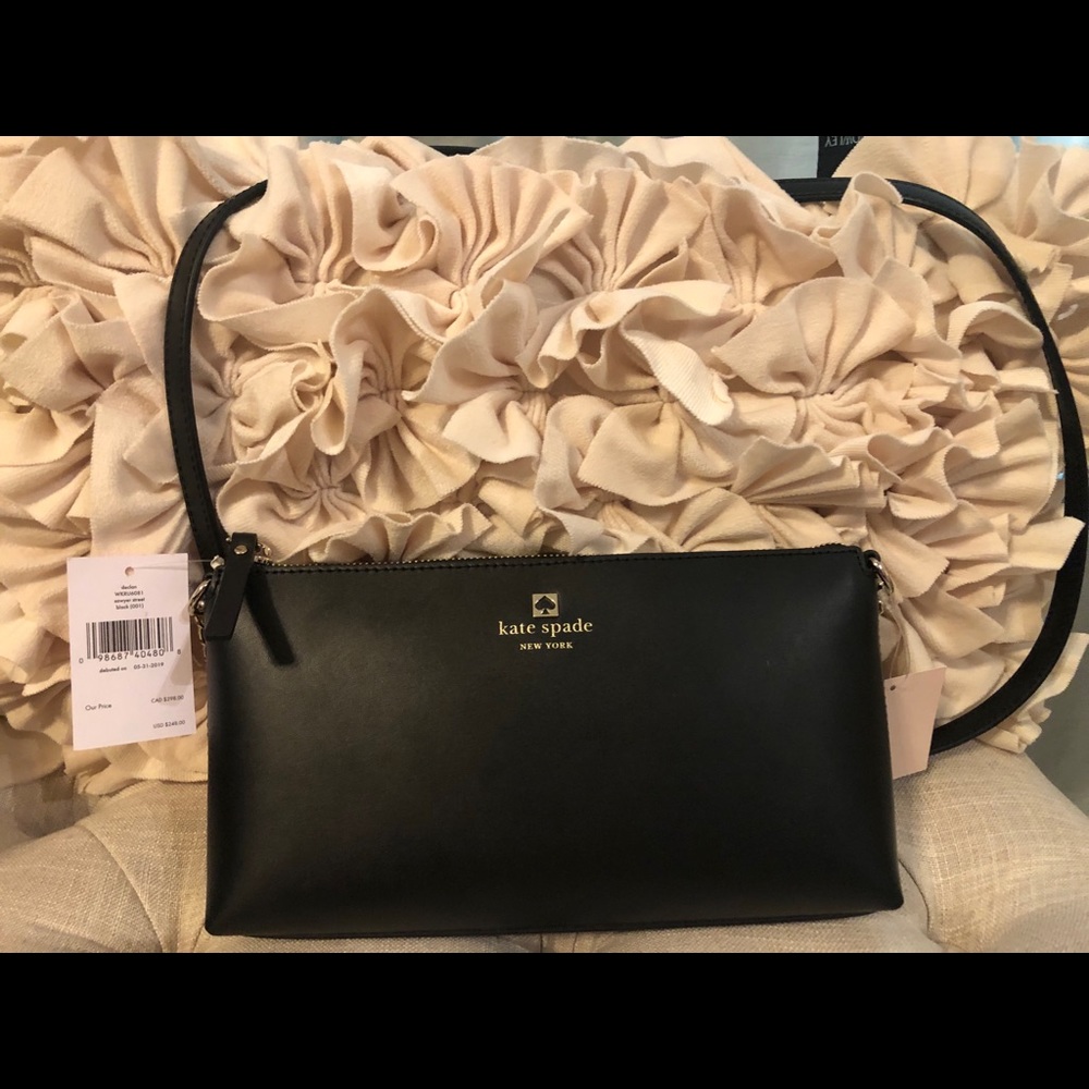 Kate Spade Purse - Picture 4 of 8